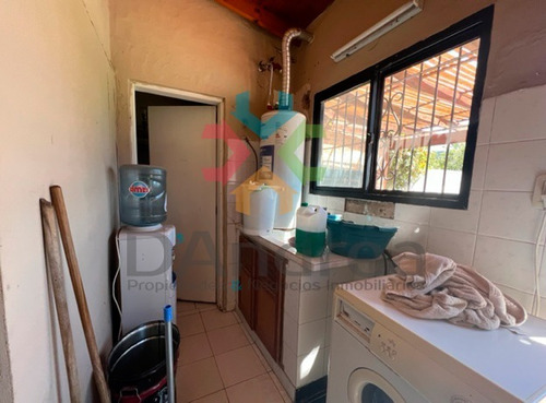 Venta / Oportunidad Antigua Casa Refaccionada En B° Villa Del Parque