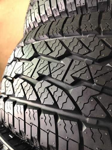 Llantas 255/65/17 Maxxis Bravo A/t