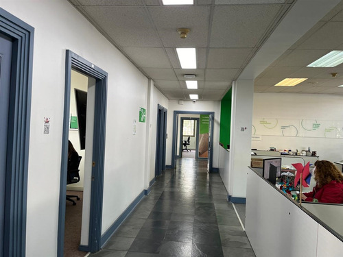Edificio Corporativo Para Arriendo En Ñuñoa, 0,33 Uf/m²