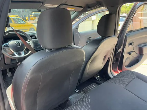 Renault Logan LIFE 1.6 MT