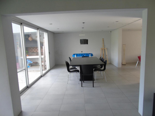 Imagen 11 de 24 de Casa En Venta En City Bell 472 E/ 136 Bis Y 137 Dacal Bienes Raices