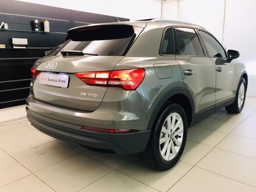 Imagen 2 de 25 de Nueva Audi Q3 35 Tfsi 150cv Stronic 2021 Q2 Q5 Q7 Q8 A4 A4