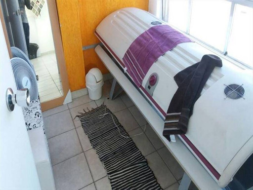 Imagem 13 de 13 de Sala Comercial Em Ótimo Estado Com Banheiro Na Vila São Jorge Em São Vicente E Está Em Otimo Estado Para Montar Seu Escritorio Ou Seu Consultório Ou Até Mesmo Um Comercio Com Uma Otima Localização Pr