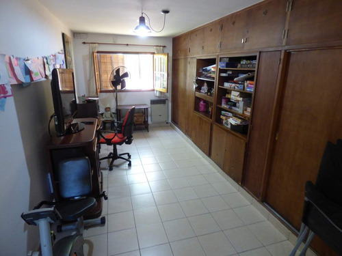 Imagen 8 de 22 de Casa En Venta Alto Alberdi 4 Dormitorios Apto Bancor