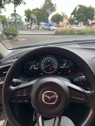 Mazda Mazda 3 2.5 I Touring At
