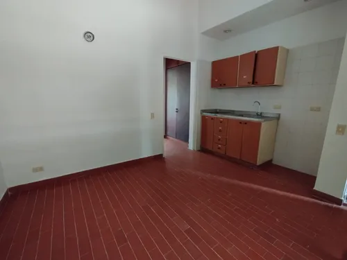Edificio En Arriendo En Cuarto De Legua - Guadalupe. Cod A11642