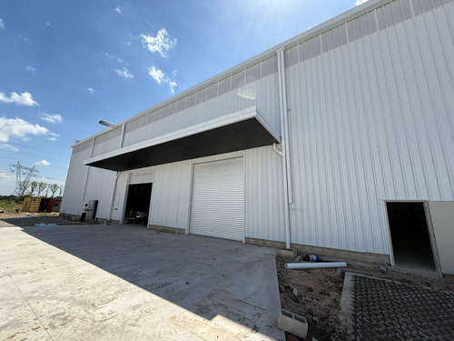 Excelente Nave Industrial Y Logística A Estrenar En El Parque Industrial Ruta 6