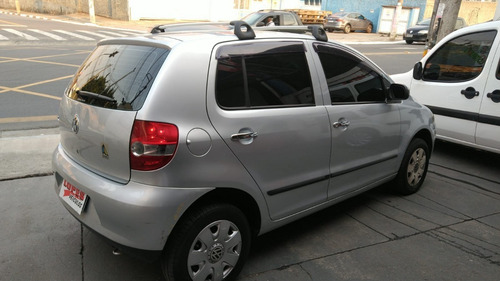 Imagem 6 de 9 de Vw Fox 1.0 4 Ptas