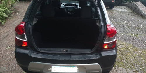 Imagem 5 de 15 de Toyota Etios Cross 2016 1.5 16v 5p