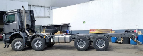 Mercedes-benz Arocs 4142k Cuatro Manos