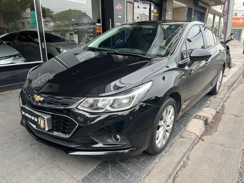 Chevrolet Cruze II 1.4 Sedan Lt