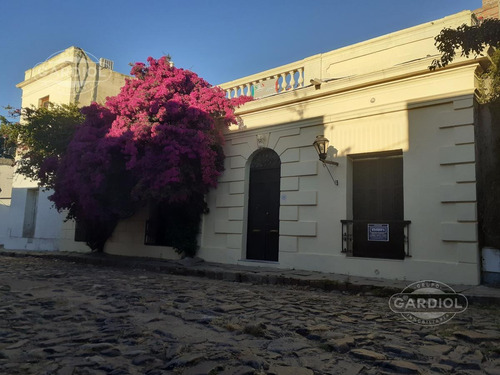 Imagen 1 de 19 de Venta Casa En Barrio Histórico Colonia Del Sacramento