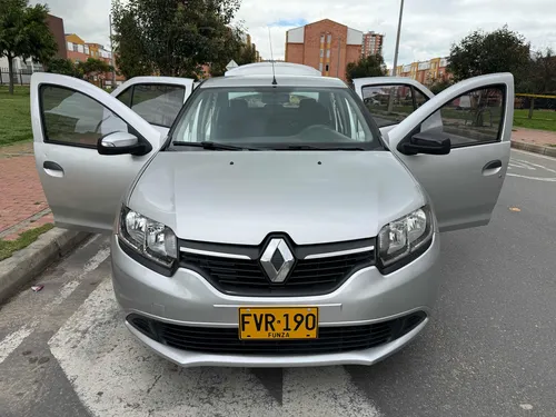 Renault Logan 1.6 Expression / Life +
