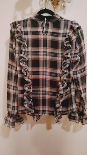 Blusa Cuadros Con Etiquet Ivonne (Usado)