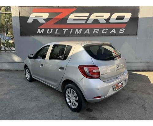 Renault Sandero 1.0 AUTHENTIQUE 16V FLEX 4P MANUAL