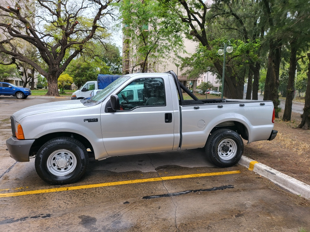 Ford F-100 3.9 I Xl Plus