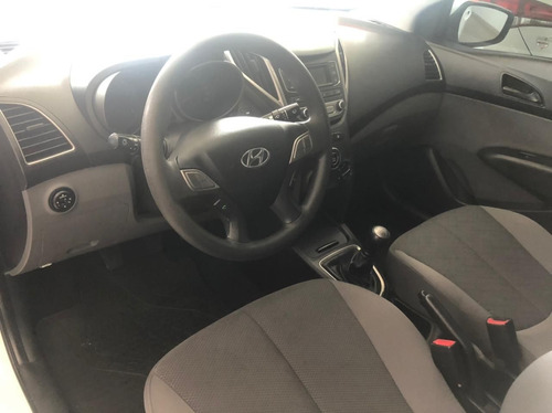 Imagem 7 de 9 de Hyundai Hb20 2018 1.0 Comfort Plus Flex 5p