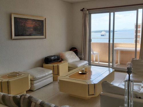 Imagen 14 de 30 de Apartamento En Venta Y Venta En Punta Del Este, Península, Céntrico, Piso Alto Con Muy Linda Vista Despejada