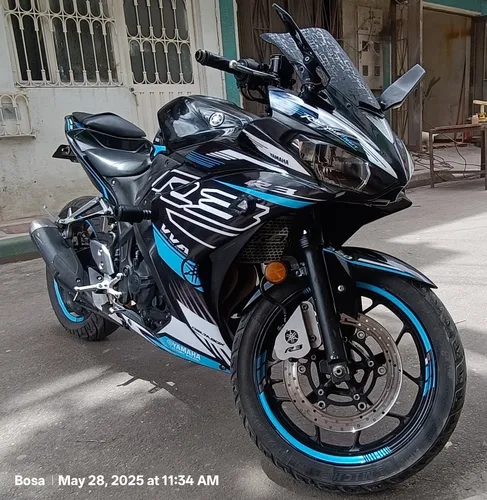 Yamaha R3 - 2015