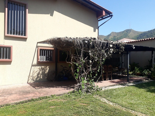 Imagen 20 de 25 de Comoda Casa En Conjunto Cerrado