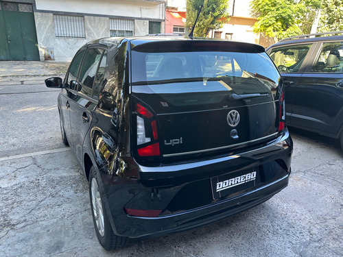 Volkswagen Up! 1.0 High Up! 75cv 5 p