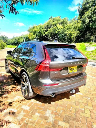 Volvo XC60 2.0 T5 Awd Momentum