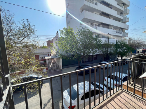 Casa En Venta Alto Alberdi - 3 Dormitorios - Cochera - Escritura Y Planos!