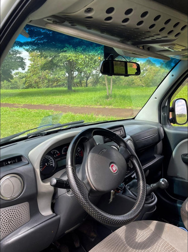 Fiat Doblo 1.8 16v Adventure Xingu Flex 5p