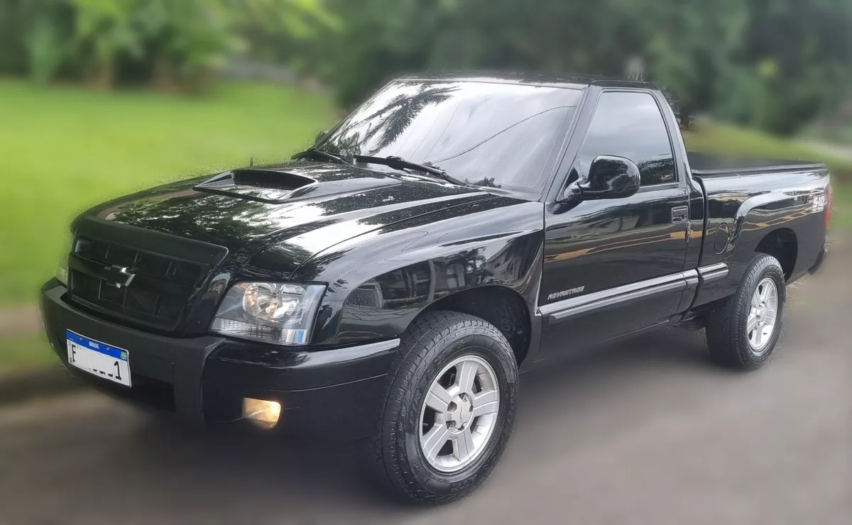 Chevrolet S10 2.4 Advantage Cab. Simples 4x2 Flexpower 2p