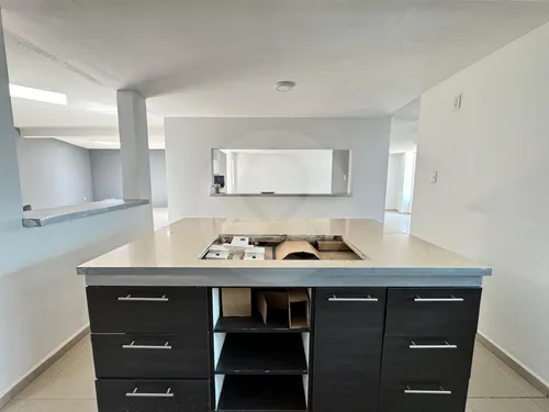 Casa En Venta Con Terraza Y Opción De Ampliación