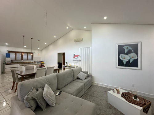 Chácara Com 2 Casas Com Lago Antes Do Centro De Ibiúna - Código 2112 - R$ 640 Mil