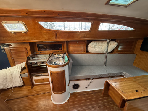 Velero Lotz 30.5 Calado 1.58 Yanmar 21 Hp Muy Equipado