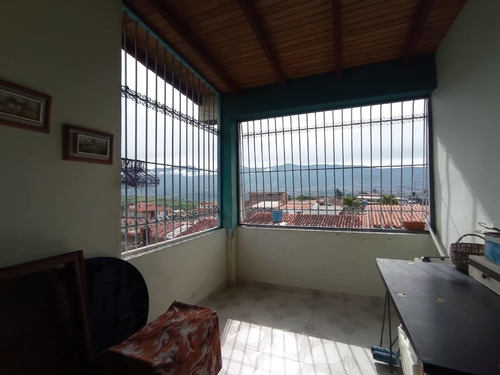 Imagen 6 de 17 de Casa Tucape Parte Baja. Adlz