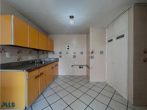 Apartamento Para Reformar En Conquistadores(mls#253300)
