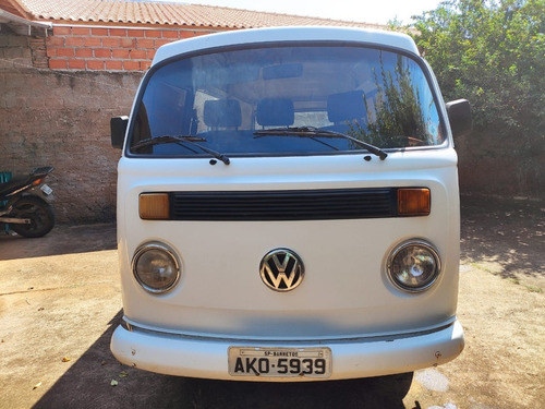 Volkswagen Kombi 2003 1.6 Std 3p Gasolina