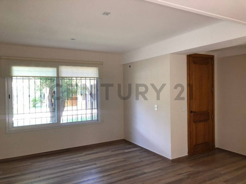 Imagen 7 de 30 de Venta De Casa 4 Ambientes Bella Vista, San Miguel