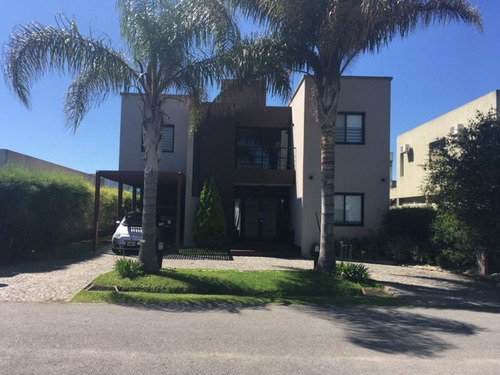 Casa En Venta En Altos De Hudson