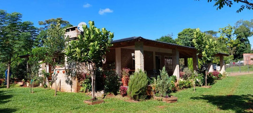 Imagen 3 de 10 de Gran Casa En Venta - Cerro Azul - Misiones