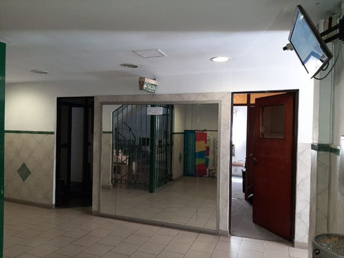 Imagen 6 de 14 de Oficinas Comerciales En Venta - Moron Centro