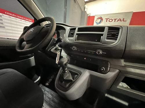 Imagen 16 de 18 de Jumpy L3 Hdi 115 Mt6 Business Furgon 2023 0km Itu