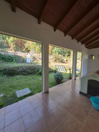 Casa En Arriendo De 5 Dorm. Condominio Nogales Machalí