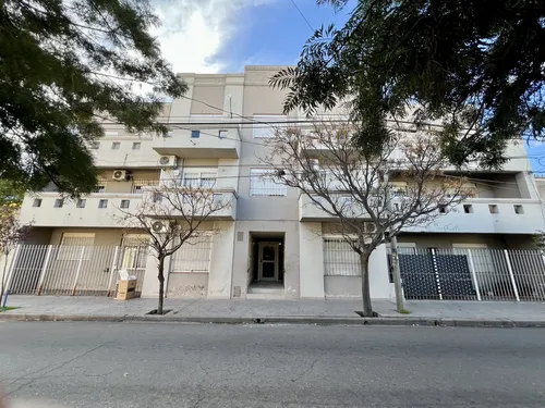 Mono Ambiente En Venta! Las Heras Y San Martín- San Luis Capital. A Media Cuadra De Supermercado Y A Pocas Cuadras De Unsl - foto 1