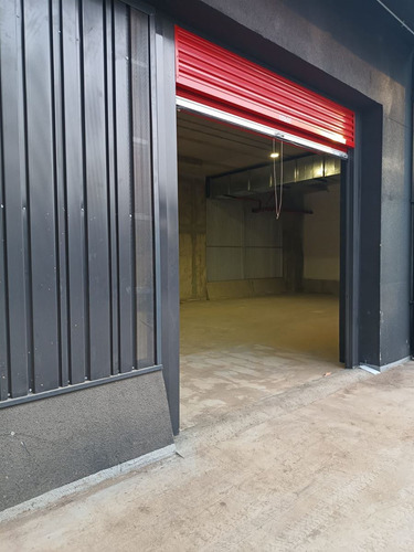 Arriendo Bodega Macul 27 M2 Con Valor Todo Incluido