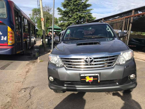 Toyota Sw4 3.0 Srv Cuero I 171cv 4x4 2013