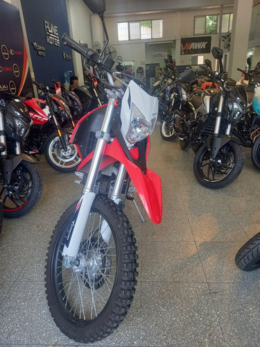 Imagen 8 de 22 de Corven Txr250l Año 2022 1500km Pune Motos Financiacion C/dni