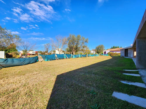 Venta: Casa A Terminar - 365m2 Cubiertos 2.500m2 De Terreno - Barrio Privado Causana - Malagueño