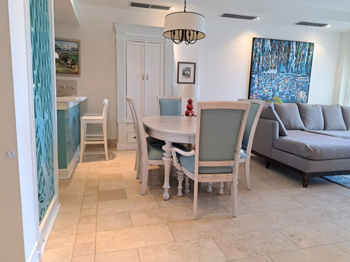 Renta Y Venta Penthouse En Aquamarina Cap Cana, Punta Cana.