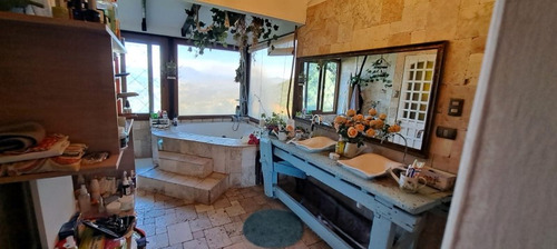 Arriendo Parcela 8.700 M2 Con Hermosa Casa Estilo Rustico D