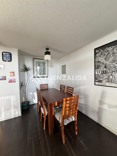 Duplex En Venta De 2 Dorm. En Ñuñoa