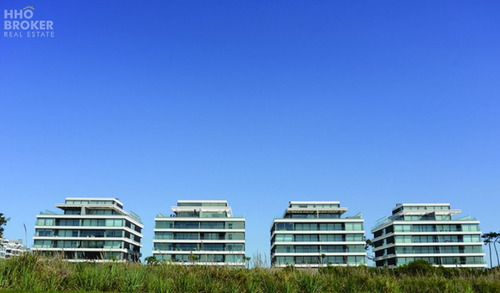 Imagen 19 de 30 de Tiburón Terrazas Barra. Playa Brava. Punta Del Este. - Punta Del Este Brava